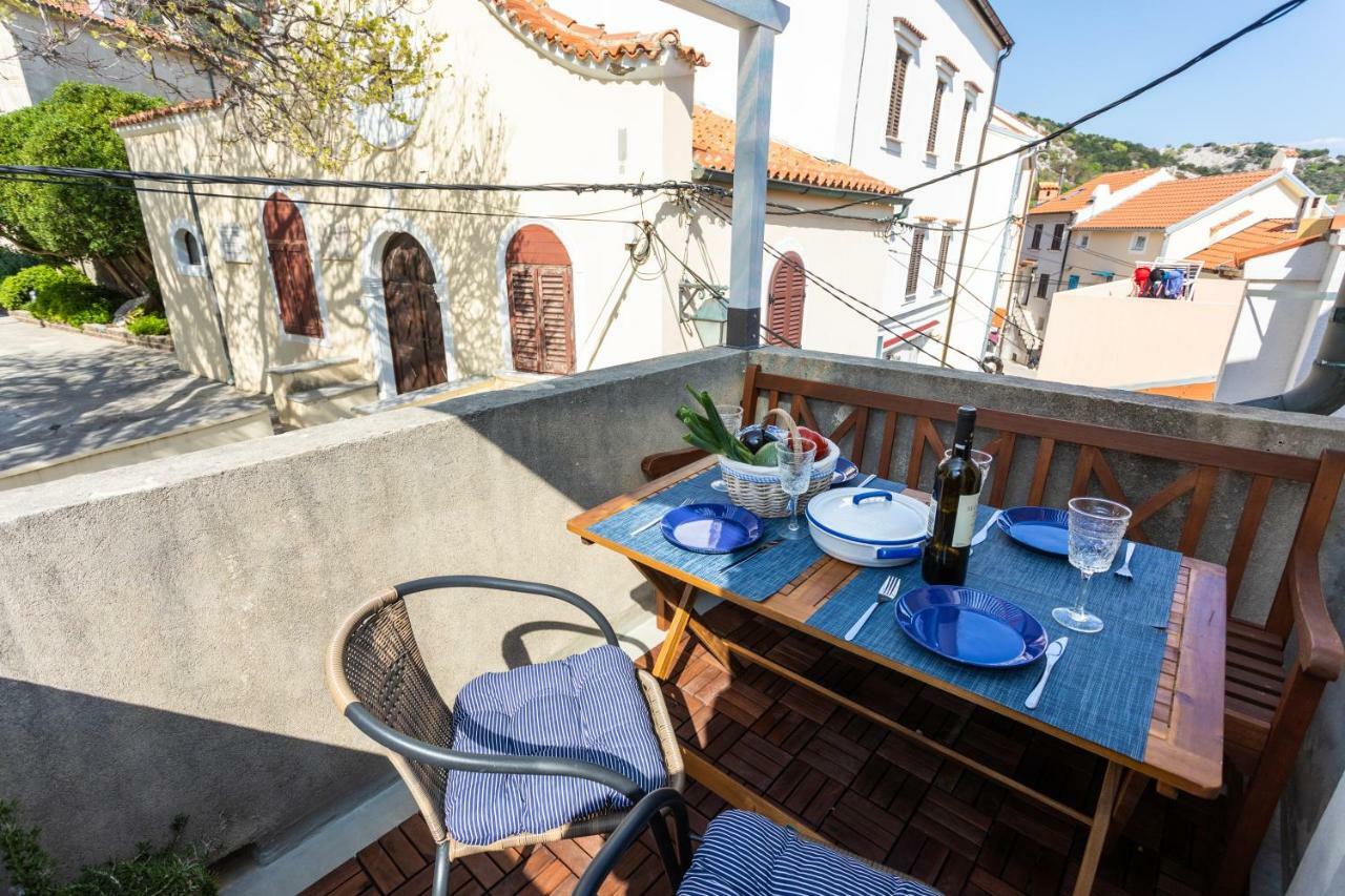 Little House In Baska Apartamento Exterior foto